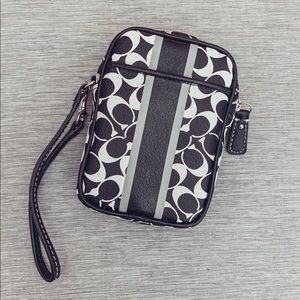 Coach Accessories - Authentic Coach Camera Case Coach Accessories - Authentic Coach Camera Case